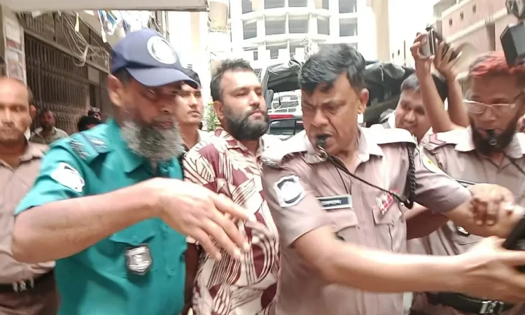 ফার্মগেটে প্রধানমন্ত্রীর নিরাপত্তা বলয় ভাঙার চেষ্টা: রিমান্ডে আসামি মুহিবুল্লাহ মুবিন