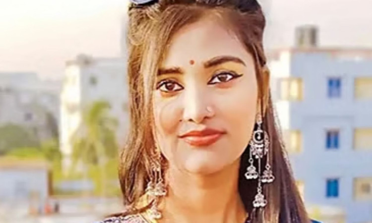 যৌতুকের বলির শিকার মুক্তা: শিকল দিয়ে বেঁধে পিটিয়ে হত্যার অভিযোগ
