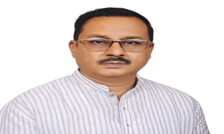 জনপ্রশাসন মন্ত্রণালয় সম্পর্কিত সংসদীয় স্থায়ী কমিটিতে ফখরউদ্দিন আহমেদ বাচ্চু