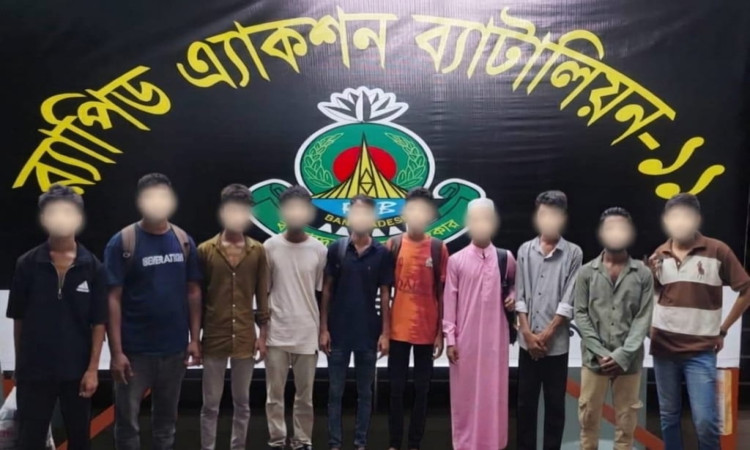 রূপগঞ্জে ভুয়া চাকরির ফাঁদ, দুই প্রতারক গ্রেপ্তার; উদ্ধার ১০ যুবক