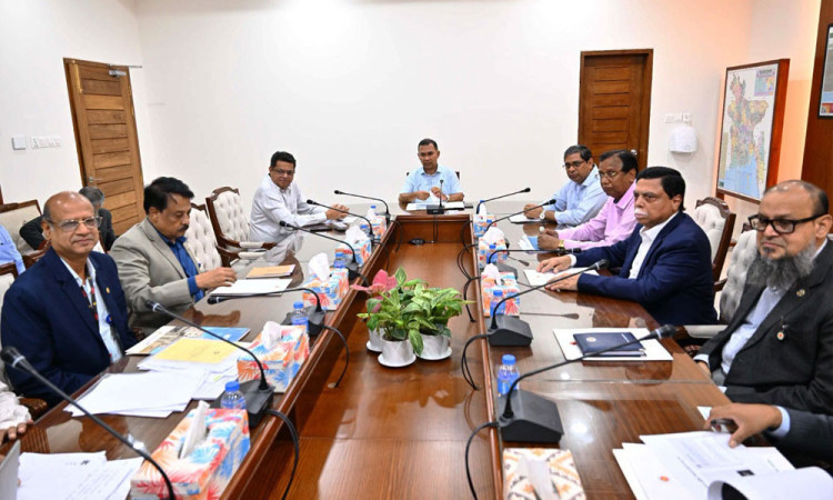 গুলশানসহ ঢাকার সব লেকের দূষণ রোধে প্রধানমন্ত্রীর কঠোর নির্দেশ