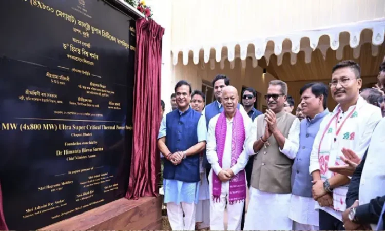পুনর্বাসন ছাড়াই ১,৪০০ পরিবার উচ্ছেদ করে আদানির মেগা প্রকল্প