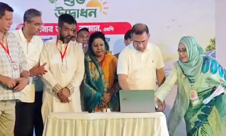 ফেনীতে দেশের প্রথম সৌরবিদ্যুৎ প্রকল্পের উদ্বোধন করলেন প্রধানমন্ত্রী