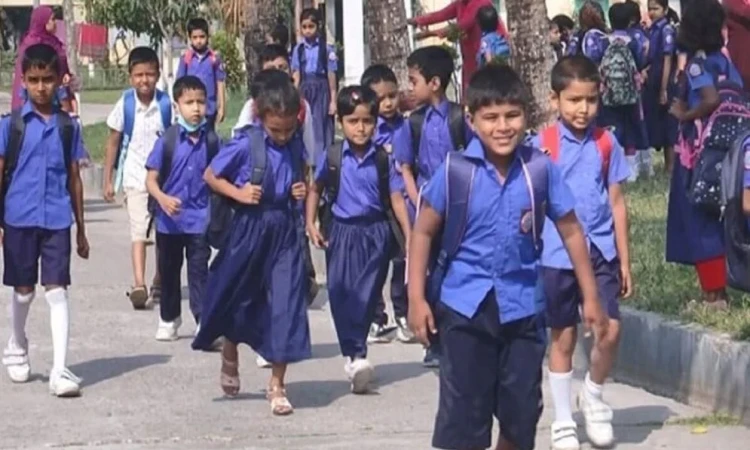 শিক্ষাপ্রতিষ্ঠানে দুর্গাপূজার দীর্ঘ ছুটি, কোথাও মিলছে ১৬ দিন