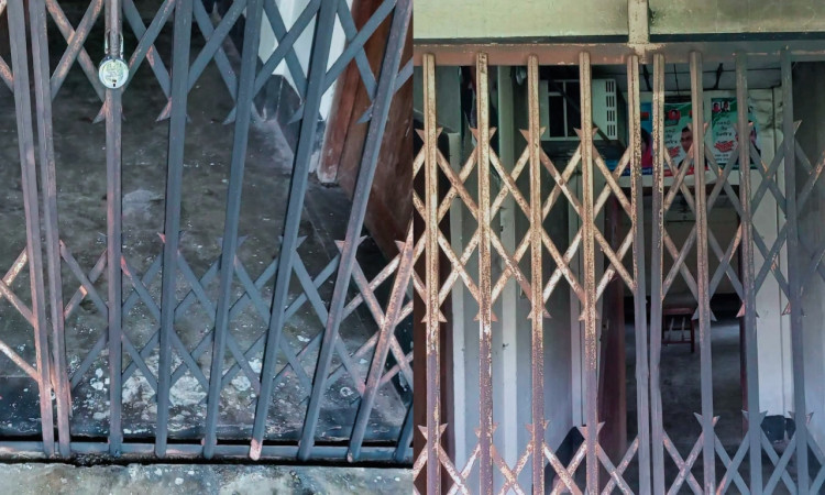 রাজবাড়ীতে জেলা বিএনপি কার্যালয়ে রাতের আঁধারে দুর্বৃত্তের আগুন
