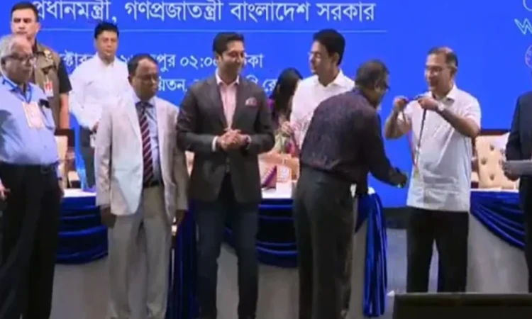 বিশ্ব শিক্ষক দিবসে ১০১ গুণী শিক্ষককে প্রধানমন্ত্রীর সম্মাননা