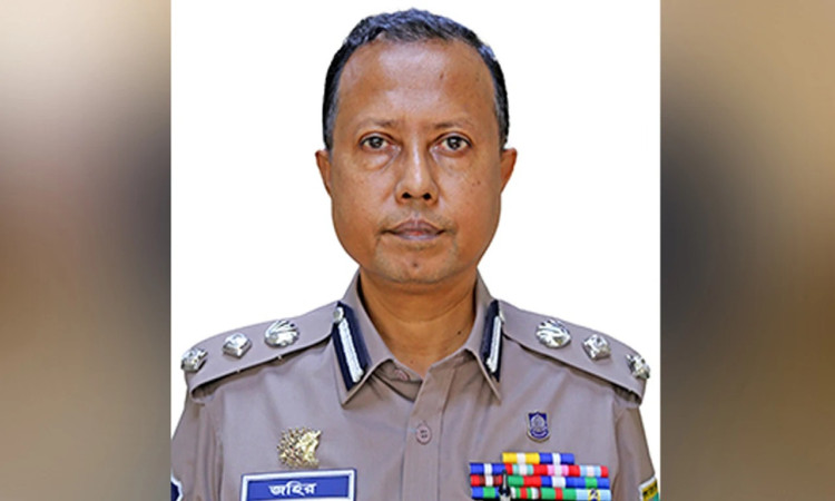ডিজে পার্টি ও অনৈতিক কর্মকাণ্ড: অতিরিক্ত ডিআইজিকে পুলিশ সদর দপ্তরে সংযুক্ত