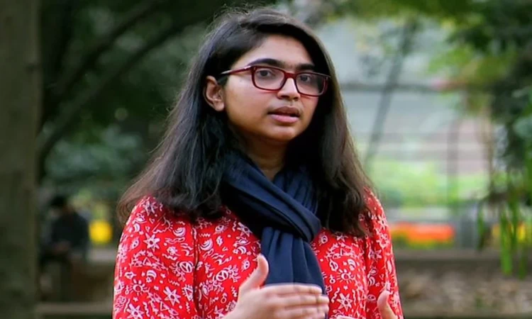 পিরোজপুরে বীর মুক্তিযোদ্ধার দাফন ঠেকানো নিয়ে যা বললেন তাসনিম জারা
