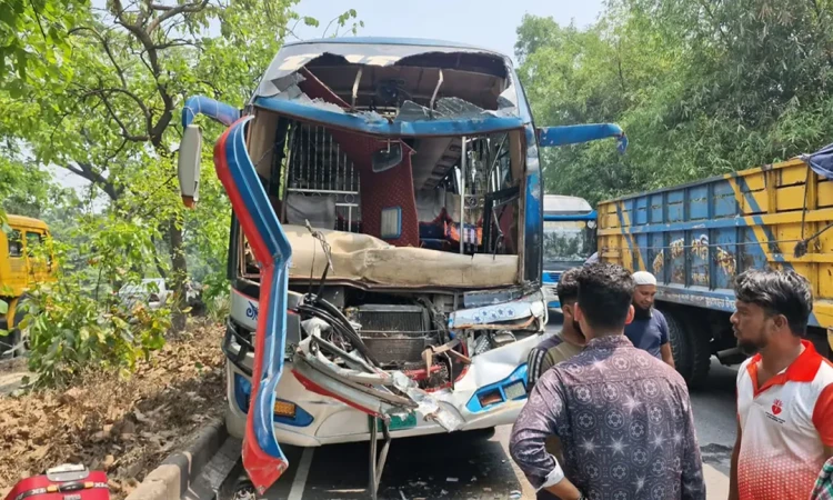স্পিড গান ও ডোপ টেস্ট বন্ধ: ঢাকা-চট্টগ্রাম মহাসড়কে মৃত্যুর মিছিল
