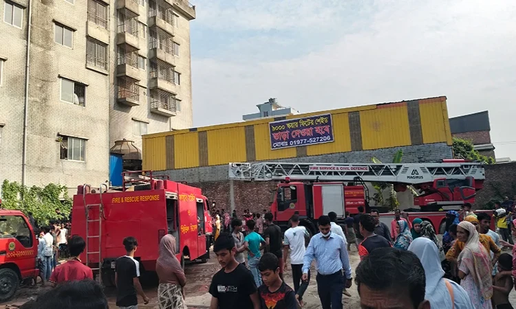 কেরানীগঞ্জে খেলনা কারখানায় কেমিক্যাল আগুনে নিহত ১, দগ্ধ ২