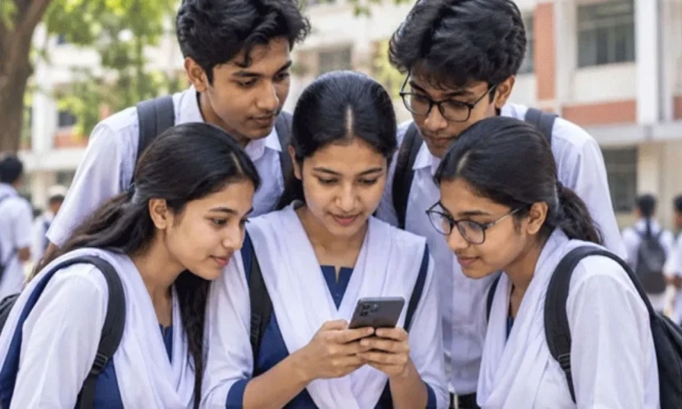 ১৫ বছরে চট্টগ্রাম বোর্ডে সর্বনিম্ন পাসের হার: ফল নেমেছে ৫২.০৭%